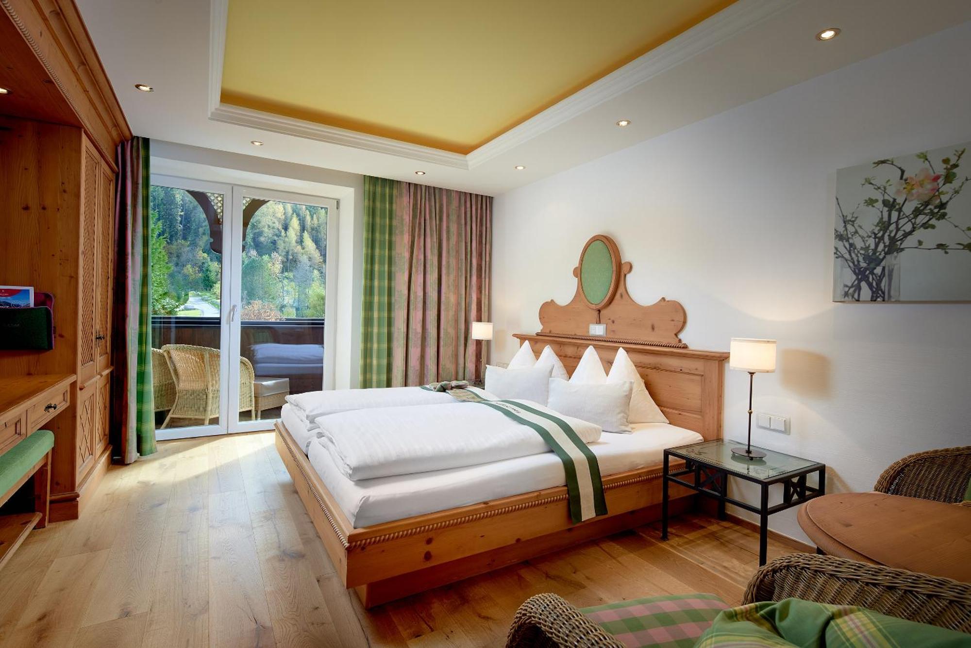 Wanderhotel Kirchner Брамберг-ам-Вильдкогель Экстерьер фото